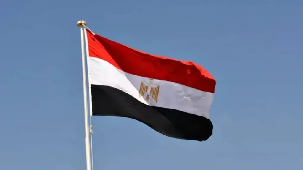 تحركات القاهرة الإقليمية صمام أمان ضد الفوضى وعسكرة الممرات.. دراسة حديثة لـ «فاروس»