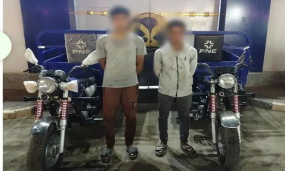 سقطوا في مسطرد.. ضبط المتهمين بإتلاف سيارة مواطن بمركبة «بدون لوحات»