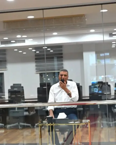 محافظ جنوب سيناء يتابع تداعيات الطقس السيئ والسيول ويوجه بإغلاق الطرق المتأثرة بالتنسيق مع المرور