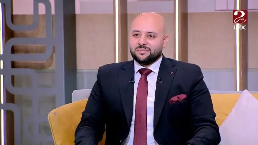 الدكتور شاكر الجمل، خبير تكنولوجيا المعلومات
