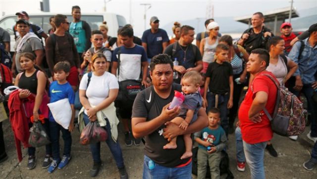 بابا الفاتيكان يتبرع بنصف مليار دولار للمهاجرين في المكسيك