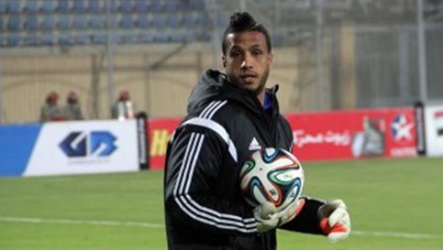 إسلام جمال يحتفل بهدفه في شباك الأهلي بشعار الزمالك
