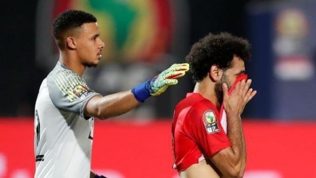بعد توديع أمم أفريقيا.. تقلص فرص صلاح في الفوز بالكرة الذهبية