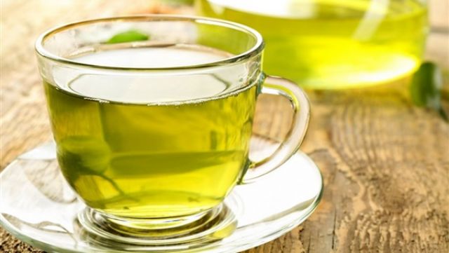 تعرف على فوائد الشاي الأخضر للبشرة