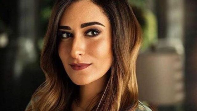 أمينة خليل تشارك جمهورها ذكرياتها في طابا
