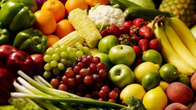 أسعار الخضروات والفاكهة اليوم الجمعة 2 أغسطس