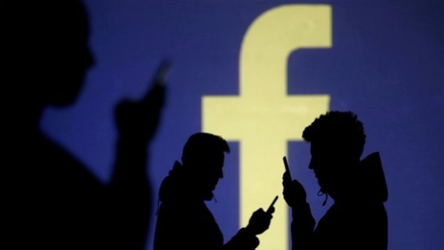 خبراء عن تطبيقات فيسبوك للتجسس: «آذان صاغية»