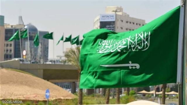 عاجل| السعودية.. إيقاف 9 بوزارة الصحة وضابط بحرس الحدود بتهمة الفساد