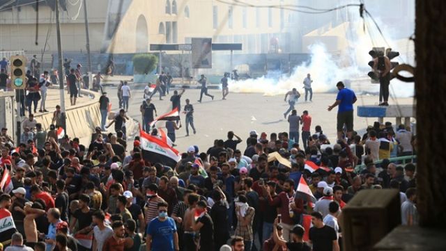 مصدر أمني عراقي ينفي مقتل متظاهر في ساحة التحرير وسط بغداد