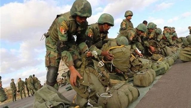 وصول عناصر من قوات المظلات إلى باكستان للمشاركة في تدريب فجر الشرق - 1