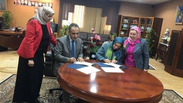 جامعة المنصورة توقع بروتوكول تعاون مع أكاديمية النيل للعلوم