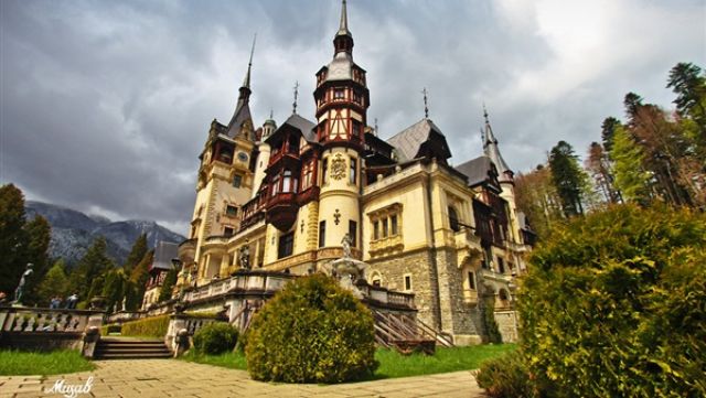 عرض قصر أثري يتبع عائلة تشاوشيسكو للبيع في رومانيا