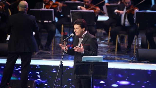 شادية والعندليب السر.. محمد الحلو يشعل مهرجان الموسيقى (صور)