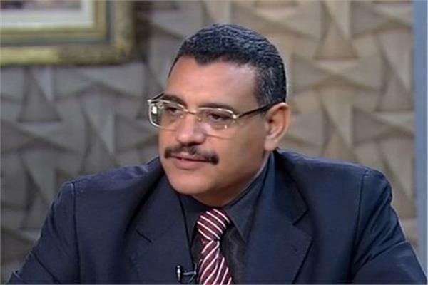 علي مسعود عميد كلية الاقتصاد