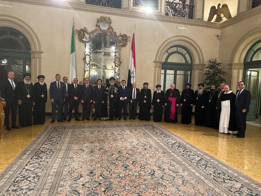 زيارة البابا تواضروس للسفارة المصرية في روما