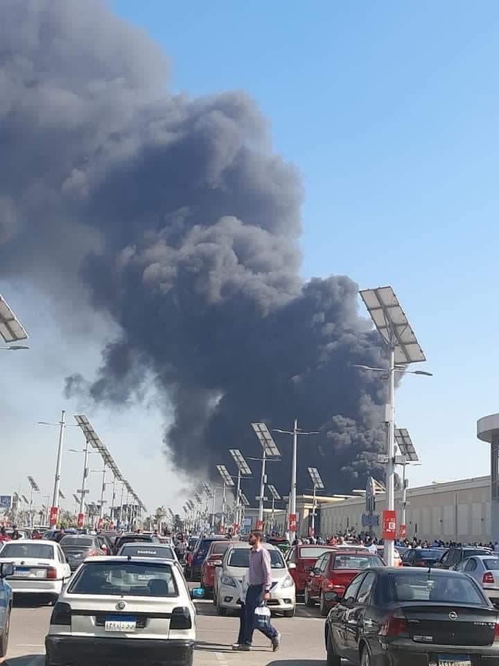 تفاصيل حريق كارفور الإسكندرية اليوم 