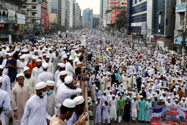 مظاهرات في باكستان منددة بالرسوم المسيئة وتصريحات تهاجم الإسلام