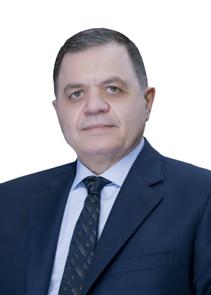 وزير الداخلية محمود توفيق